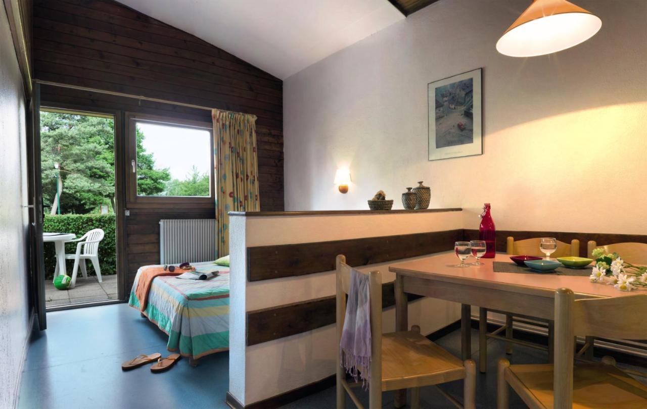 Belambra Clubs Albe - Les Cigognes Hotell Villé Exteriör bild